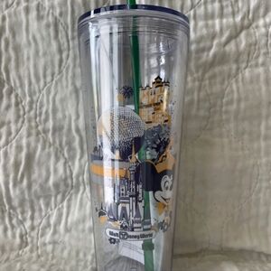NWT Disney STARBUCKS Walt Disney World 50th Anniversary Park Icons Clear TUMBLER